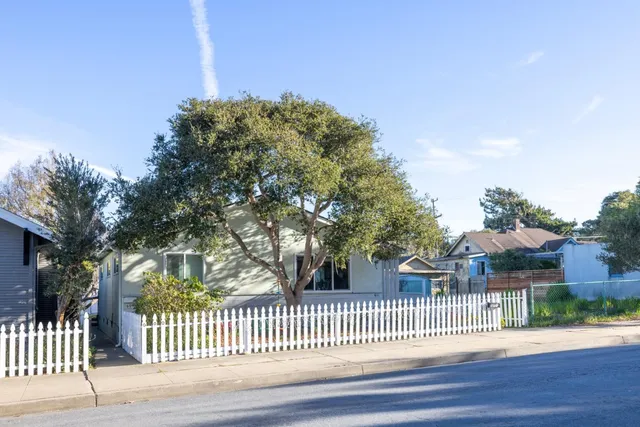 $1,275,000 | 609 Congress Avenue, Pacific Grove, CA 93950