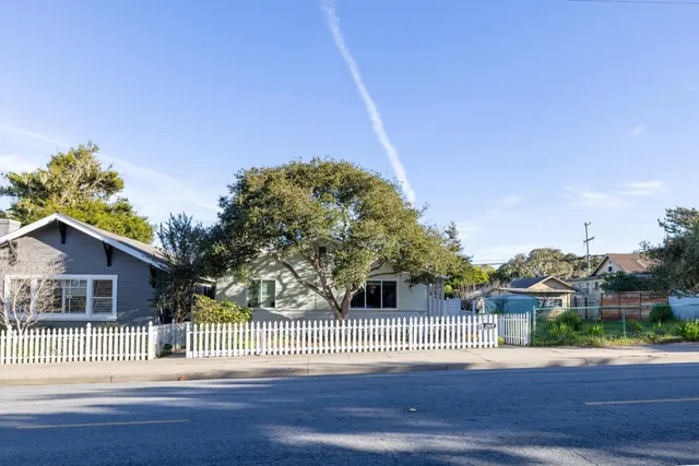 $1,275,000 | 609 Congress Avenue, Pacific Grove, CA 93950