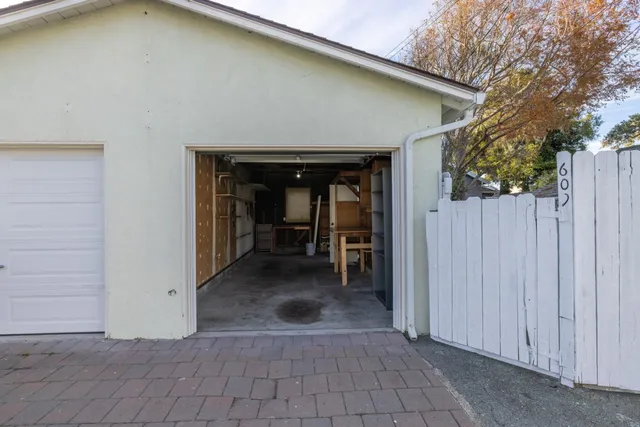 $1,275,000 | 609 Congress Avenue, Pacific Grove, CA 93950