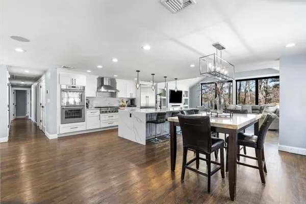 $2,399,999 | 901 Randolph Avenue, Milton, MA 02186