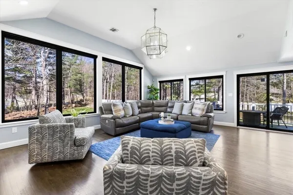 $2,399,999 | 901 Randolph Avenue, Milton, MA 02186