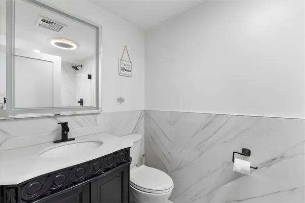 $2,399,999 | 901 Randolph Avenue, Milton, MA 02186