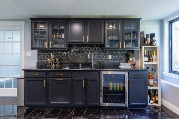 $2,399,999 | 901 Randolph Avenue, Milton, MA 02186