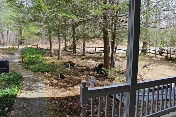 186 Lake Road Sturbridge, MA 01518 - Photo 20 of 27 Gallery Image 20