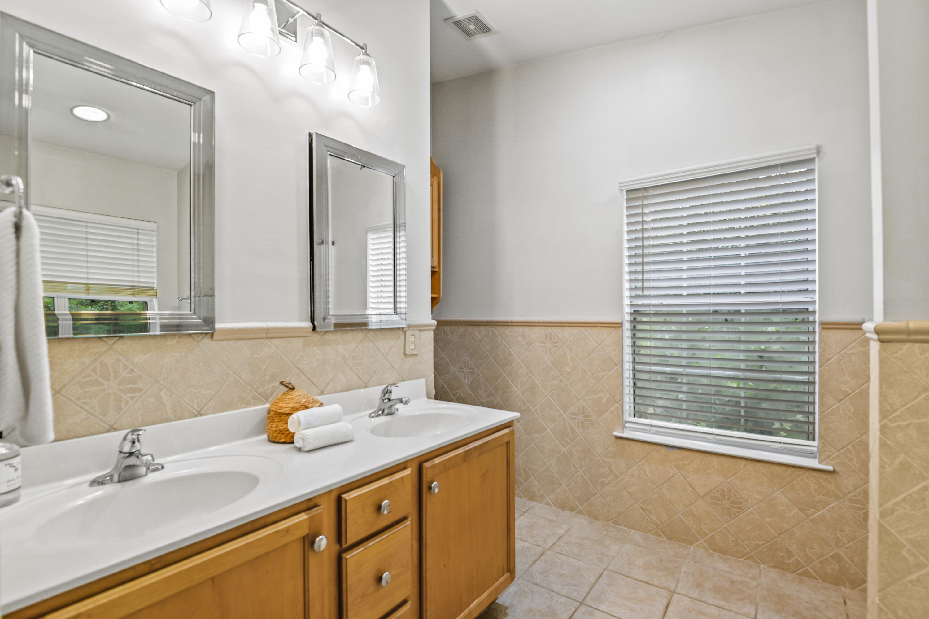 2148 Andover Way Mount Pleasant, SC 29466 - Photo 22 of 35 2148 Andover Wy CC (16)