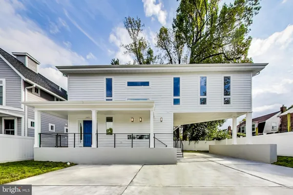 $849,900 | 2932 University Boulevard West, Kensington, MD 20895