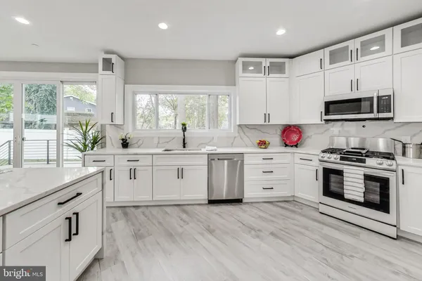 $849,900 | 2932 University Boulevard West, Kensington, MD 20895