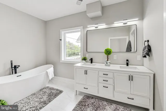 $849,900 | 2932 University Boulevard West, Kensington, MD 20895