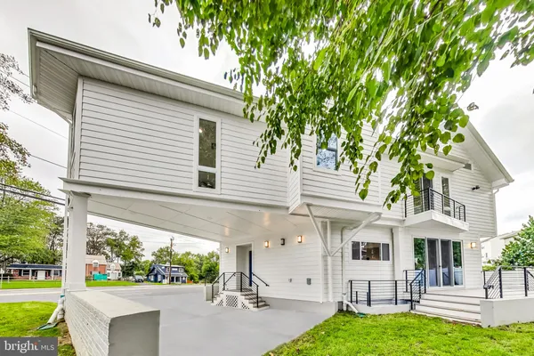 $849,900 | 2932 University Boulevard West, Kensington, MD 20895