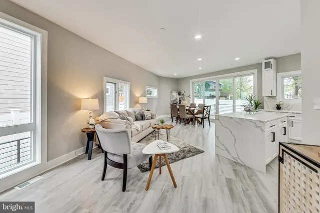 $849,900 | 2932 University Boulevard West, Kensington, MD 20895