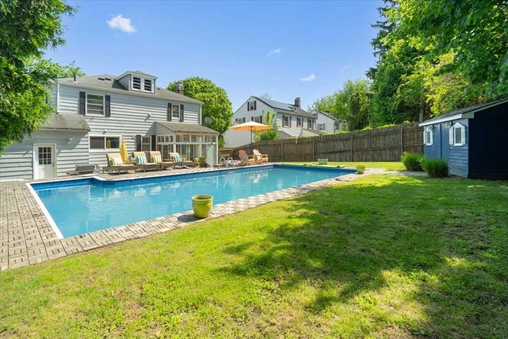 4 Van Street Worcester, MA 01602 - Photo 36 of 40