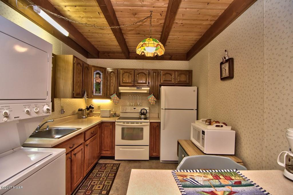 1561 Ridgeview Drive Lake Ariel, PA 18436 - Photo 15 of 26