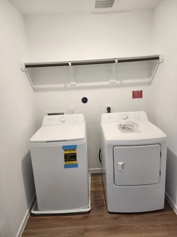 $2,615 | 2407 Cherry Ruby Drive, Iowa Colony, TX 77583