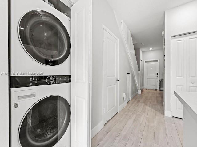 18058 Southwest 147th Court Miami, FL 33187 - Photo 10 of 27 a view of a hallway with washer and dryer