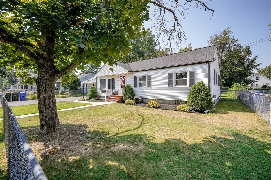 122 Drexel Street Springfield, MA 01104 - Photo 3 of 34 a house view with swimming pool in front of it