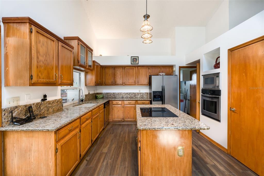 2512 Tryon Place Windermere, FL 34786 - Photo 28 of 69