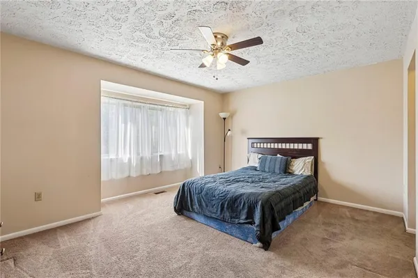 $250,000 | 324 Central Drive, Cranberry Township, PA 16066
