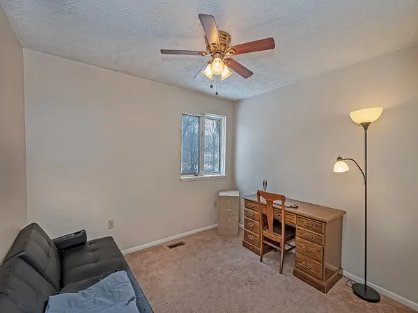 $270,000 | 324 Central Drive, Cranberry Township, PA 16066