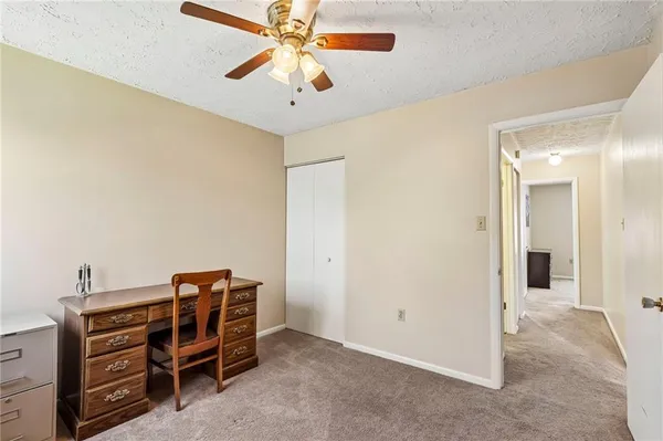 $250,000 | 324 Central Drive, Cranberry Township, PA 16066