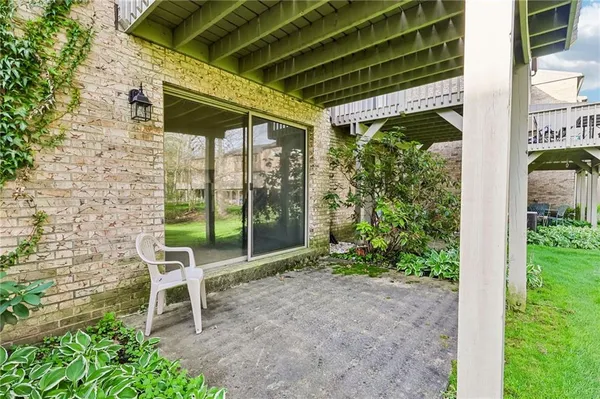 $250,000 | 324 Central Drive, Cranberry Township, PA 16066