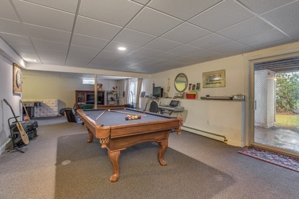 4 Chapel Hill Road Beverly, MA 01915 - Photo 19 of 24 Gallery Image 19