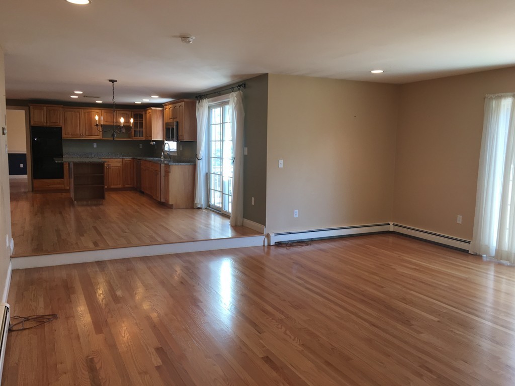 4 Chapel Hill Road Beverly, MA 01915 - Photo 9 of 24 Gallery Image 9