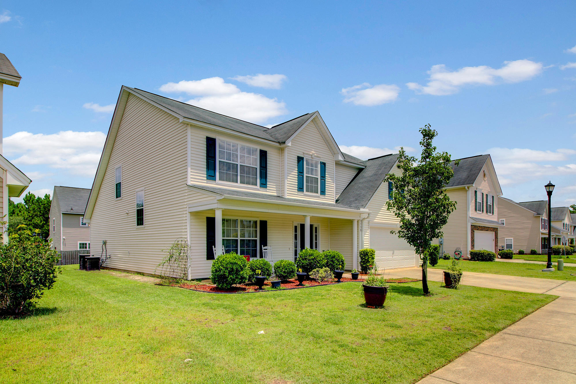 3538 Galaxy Road Ladson, SC 29456 - Photo 3 of 36 2