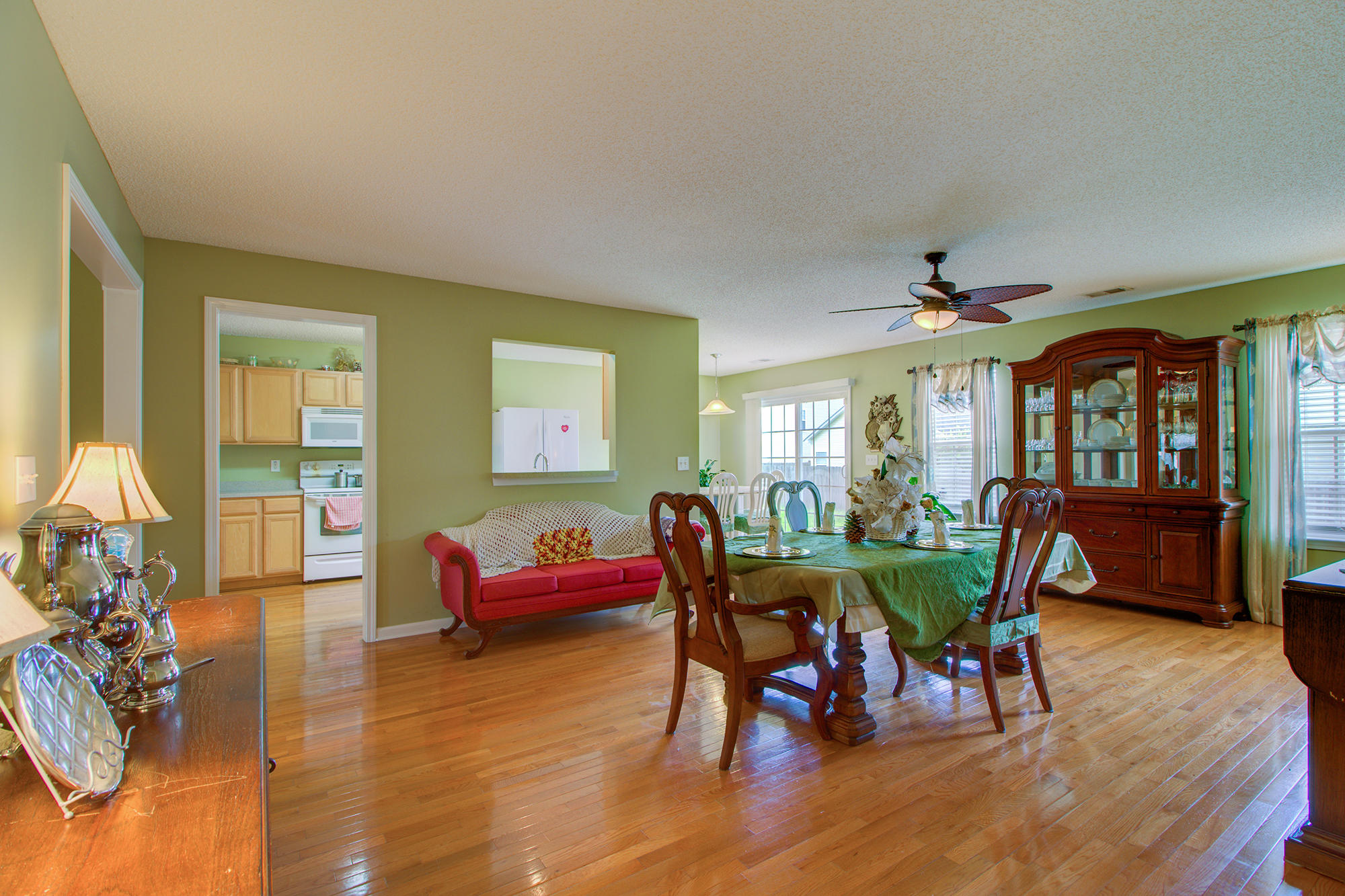 3538 Galaxy Road Ladson, SC 29456 - Photo 10 of 36 9