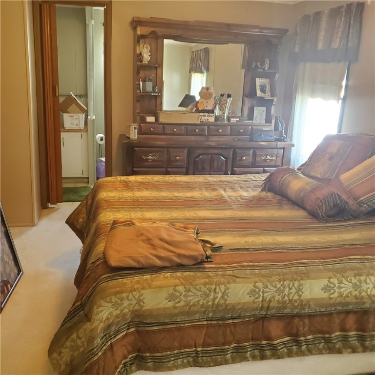 11 Castle Road Attleboro, MA 02703 - Photo 11 of 13