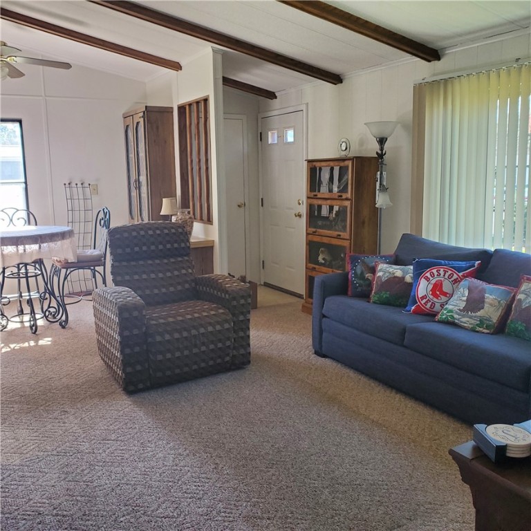 11 Castle Road Attleboro, MA 02703 - Photo 3 of 13