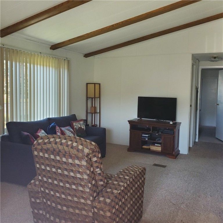 11 Castle Road Attleboro, MA 02703 - Photo 4 of 13