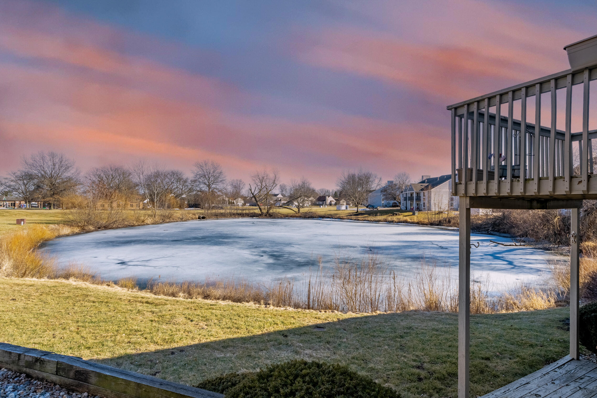 983 Millpond Road Valparaiso, IN 46385 - Photo 2 of 29 2500x1667