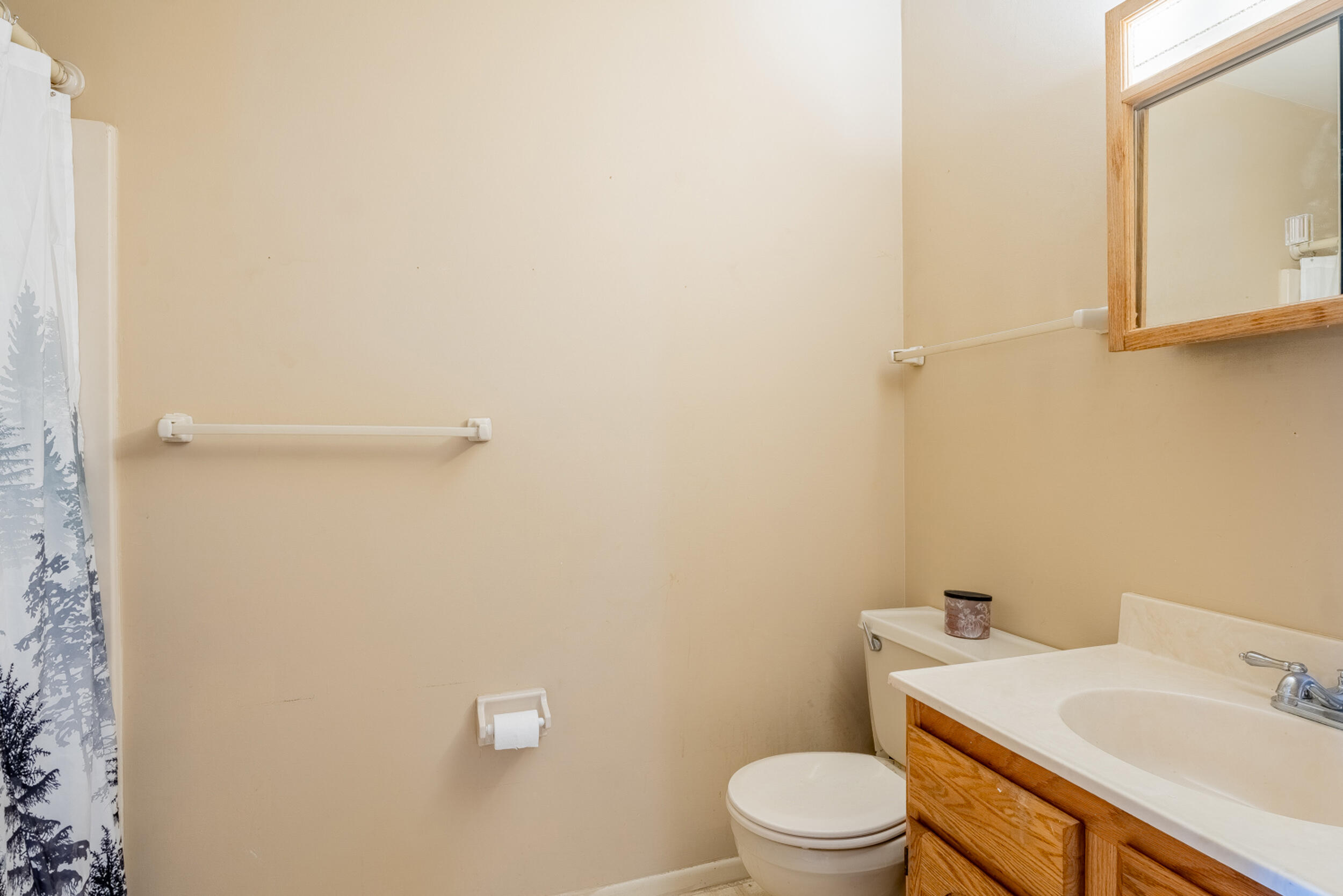 983 Millpond Road Valparaiso, IN 46385 - Photo 21 of 29 2500x1667