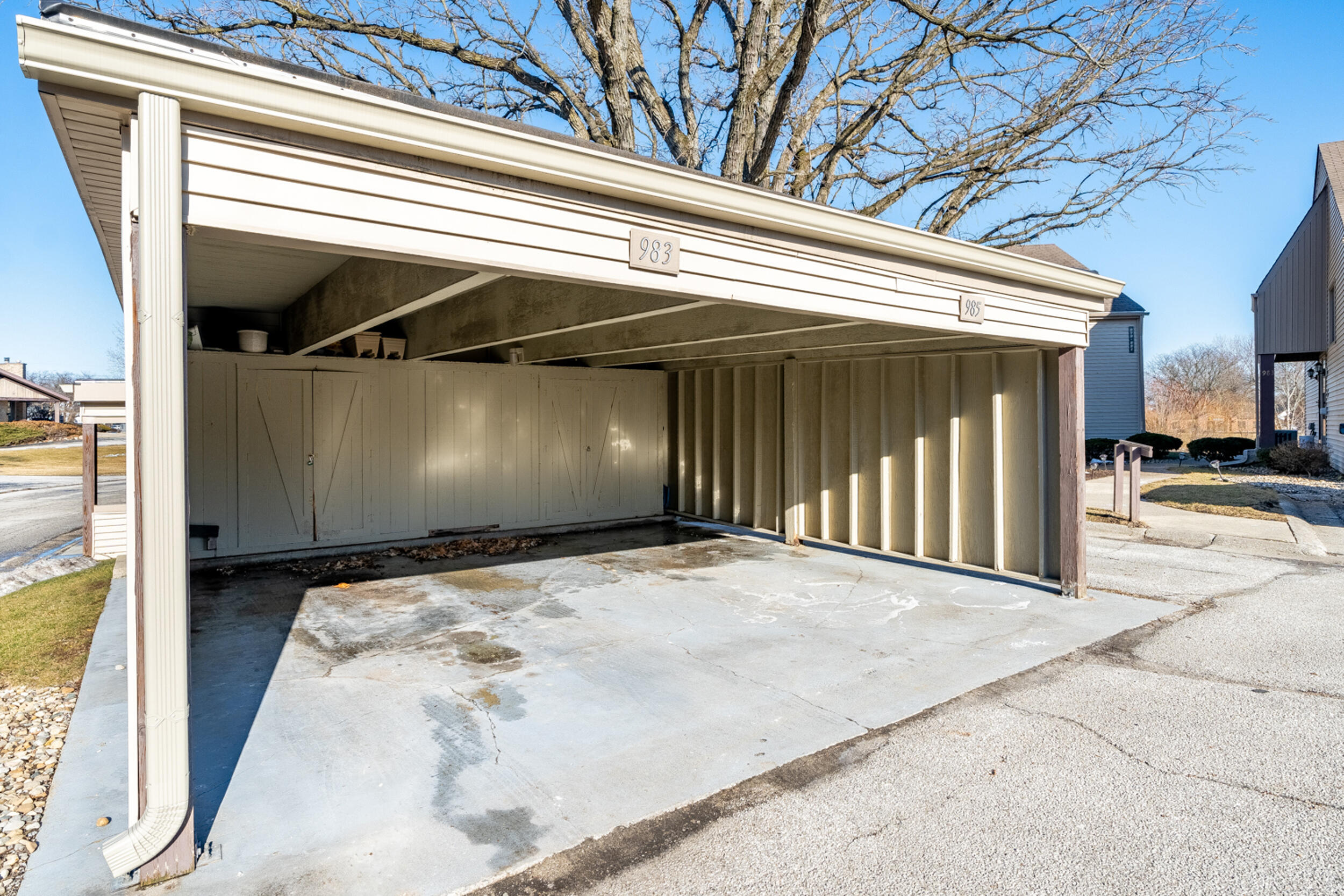 983 Millpond Road Valparaiso, IN 46385 - Photo 29 of 29 2500x1667