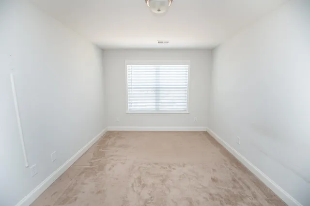 $330,000 | 920 Ravenfield Drive, Duncan, SC 29334