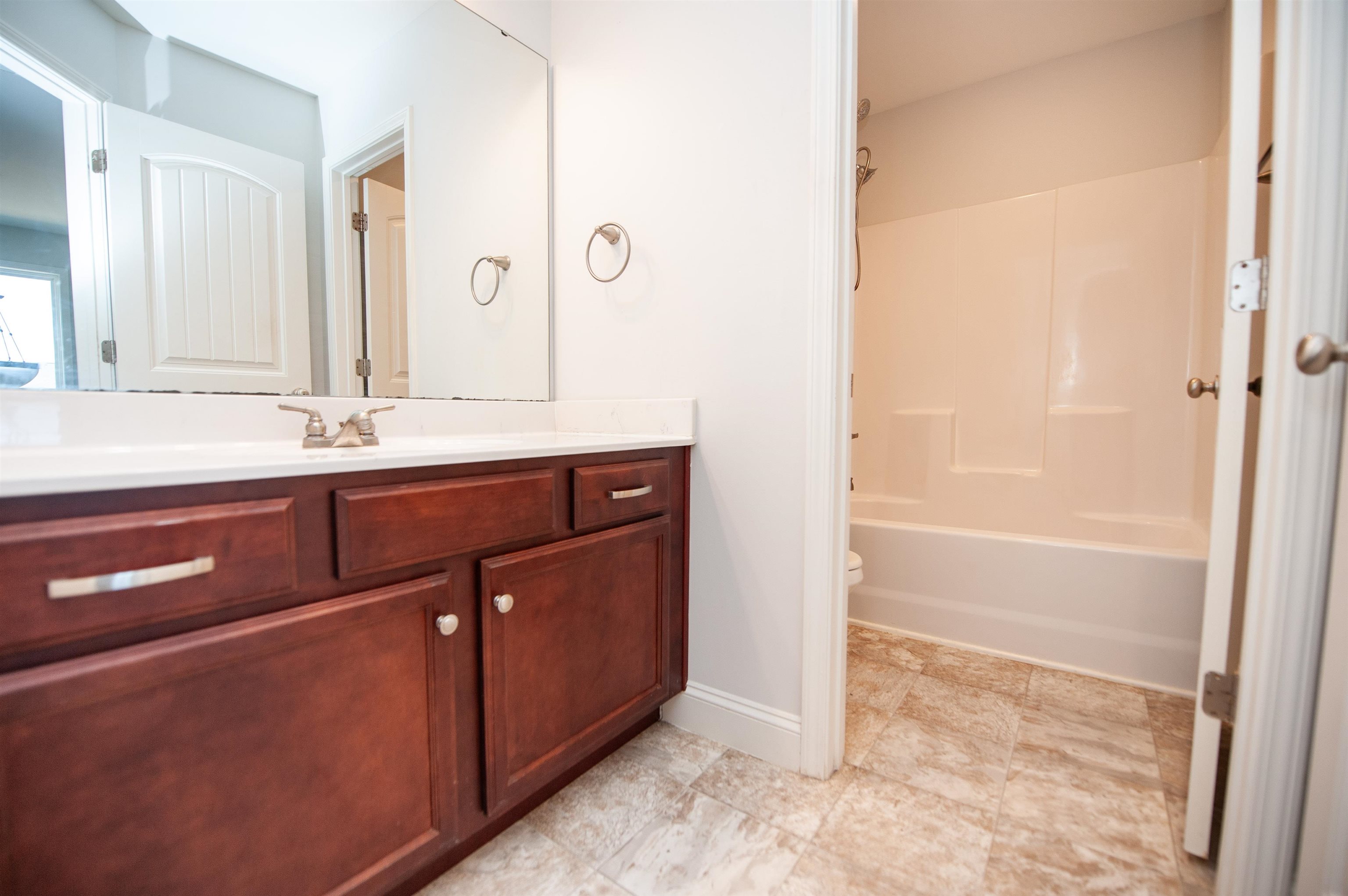 920 Ravenfield Drive Duncan, SC 29334 - Photo 28 of 37