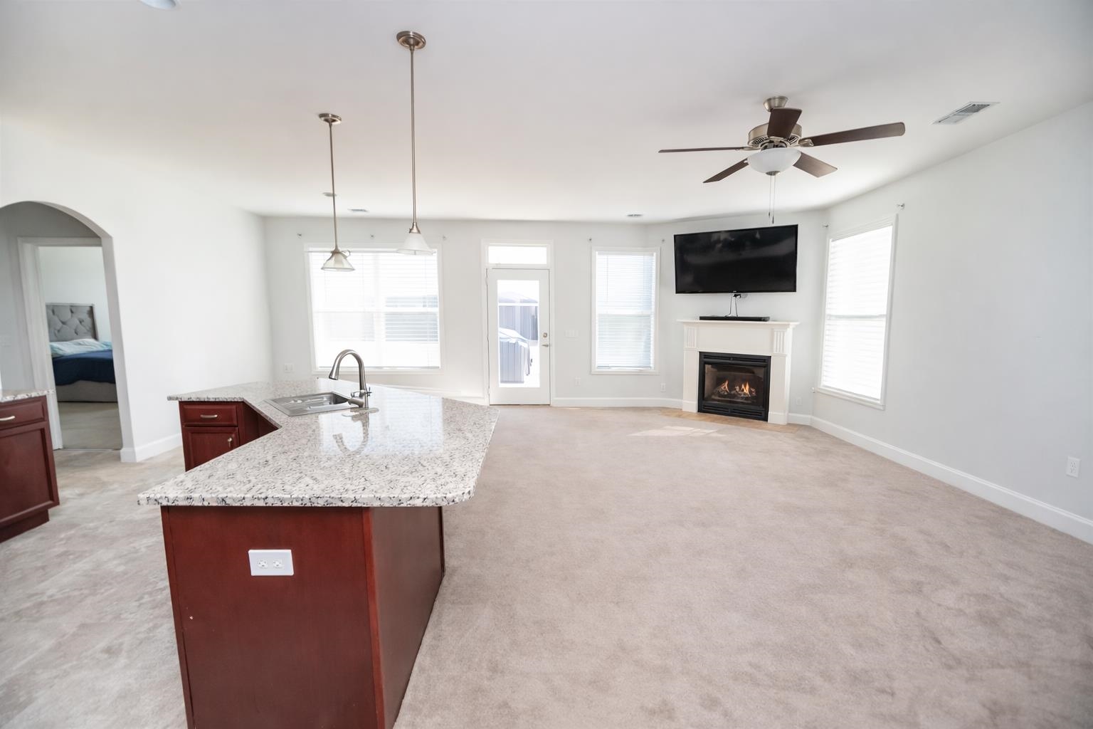 920 Ravenfield Drive Duncan, SC 29334 - Photo 9 of 37