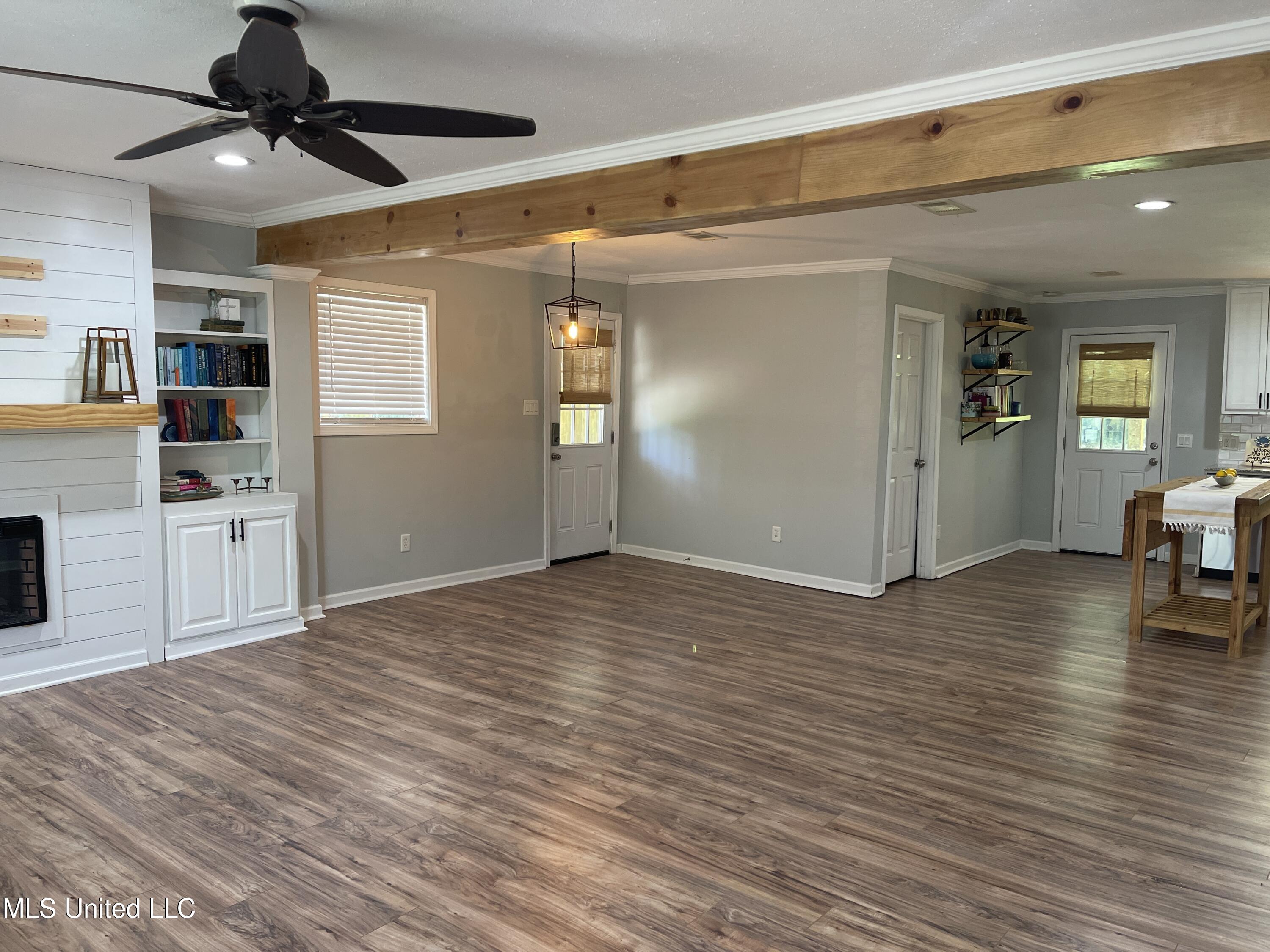 209 Pinehill Drive Ridgeland, MS 39157 - Photo 4 of 26 IMG_5427