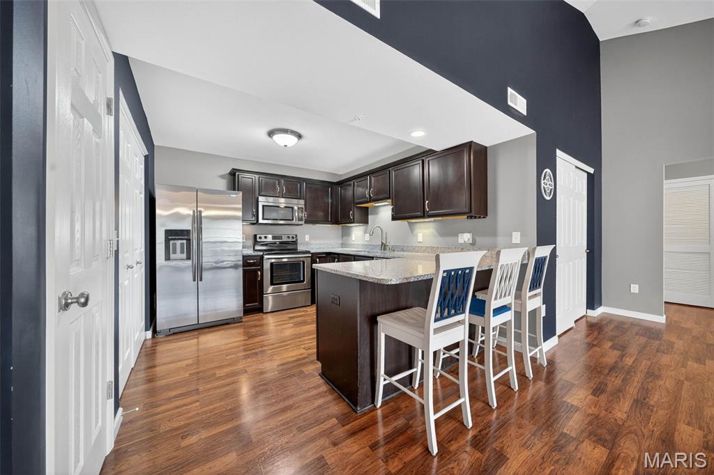 431 Bordeaux Way Cottleville, MO 63376 - Photo 16 of 39