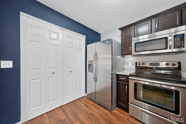 $225,000 | 431 Bordeaux Way, St. Peters, MO 63376