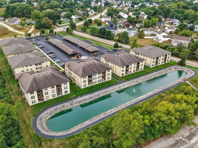 $225,000 | 431 Bordeaux Way, St. Peters, MO 63376