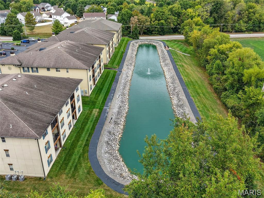 431 Bordeaux Way Cottleville, MO 63376 - Photo 5 of 39