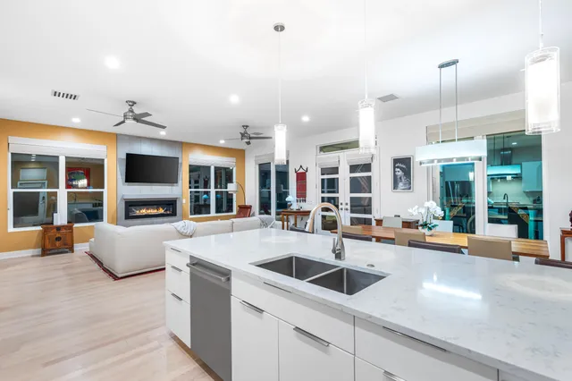 $1,375,000 | 170 Seabreeze Boulevard, Inlet Beach, FL 32461