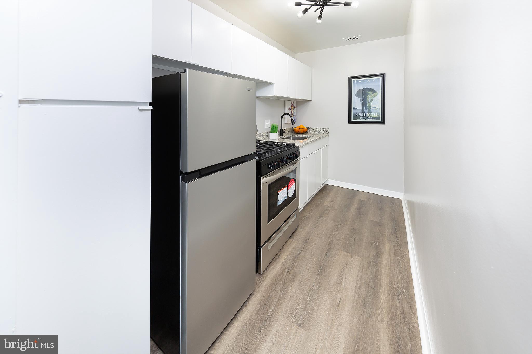 2829 Connecticut Avenue Northwest, Unit 307 Washington, DC 20008 - Photo 26 of 27