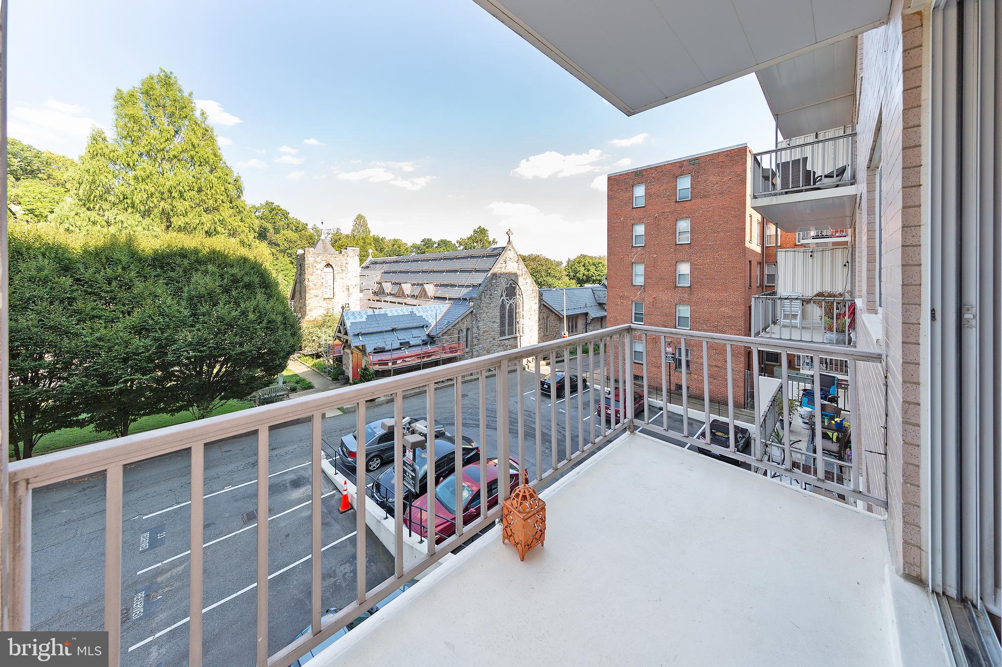 2829 Connecticut Avenue Northwest, Unit 307 Washington, DC 20008 - Photo 9 of 27