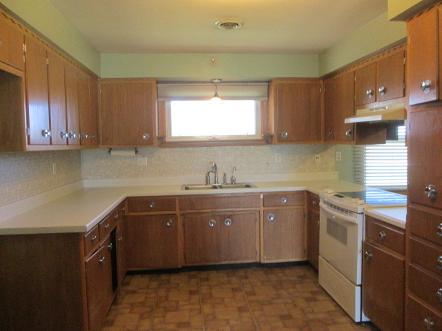 7772 East 4500S Road St. Anne, IL 60964 - Photo 5 of 12