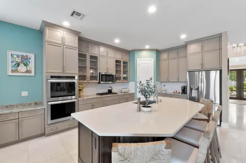 $1,690,000 | 11525 Northwest 81st Place, Parkland, FL 33076