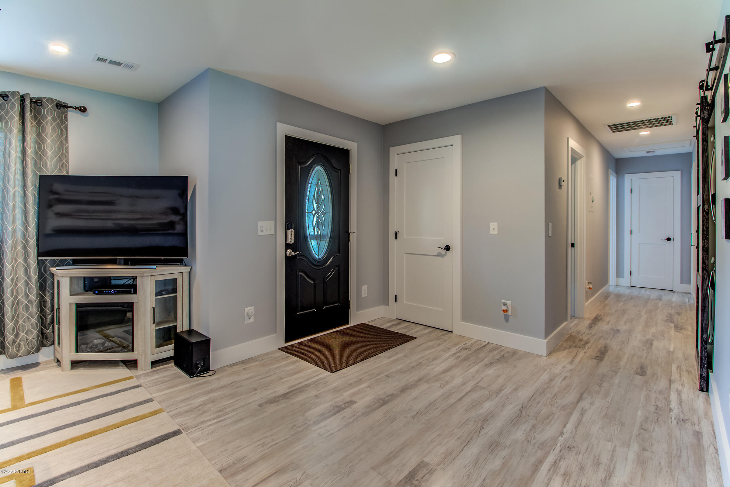 4914 Ivanhoe Road Wilmington, NC 28411 - Photo 11 of 35 IMG_3243_4_5