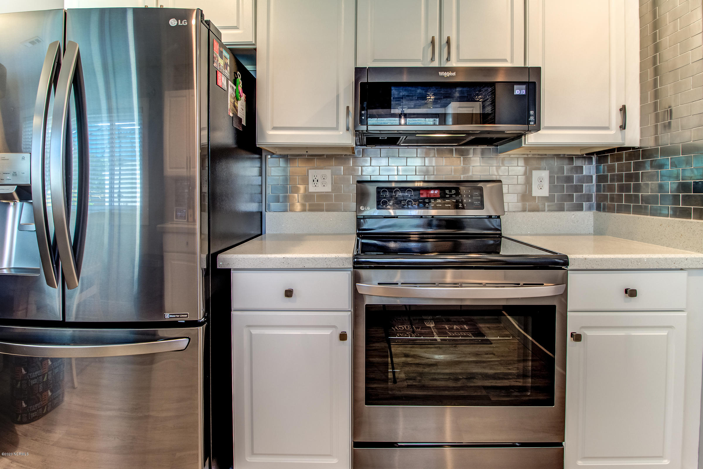 4914 Ivanhoe Road Wilmington, NC 28411 - Photo 10 of 35 New LG appliances