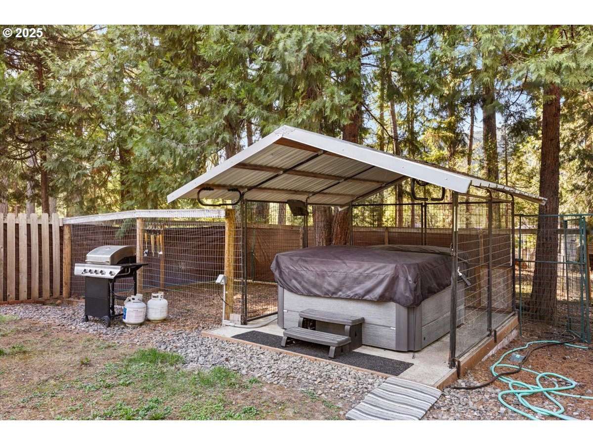 800 Byron Creek Road Winston, OR 97496 - Photo 11 of 35